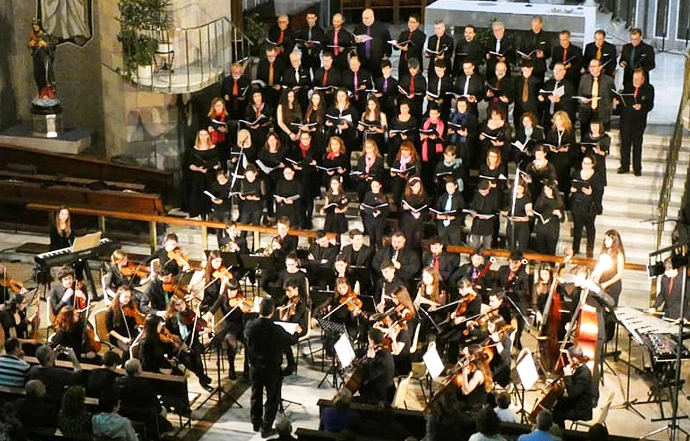 CORO-SOLVAY-ENSEMBLE-1
https://solvayensemble.es/wp-content/uploads/2023/05/CORO-SOLVAY-ENSEMBLE-1.jpg